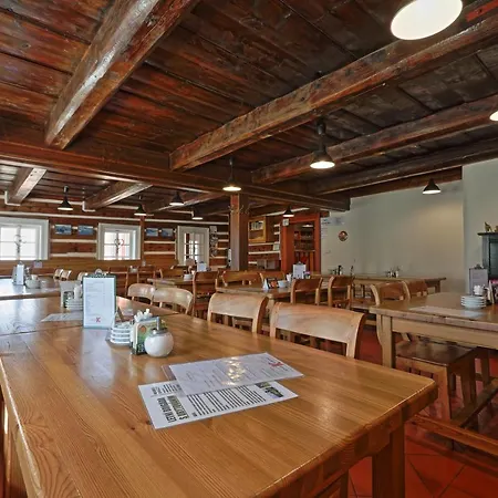 Bouda Klinovka فندق