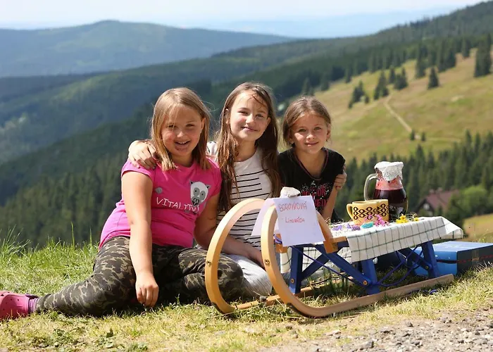 Bouda Klinovka Szálloda *